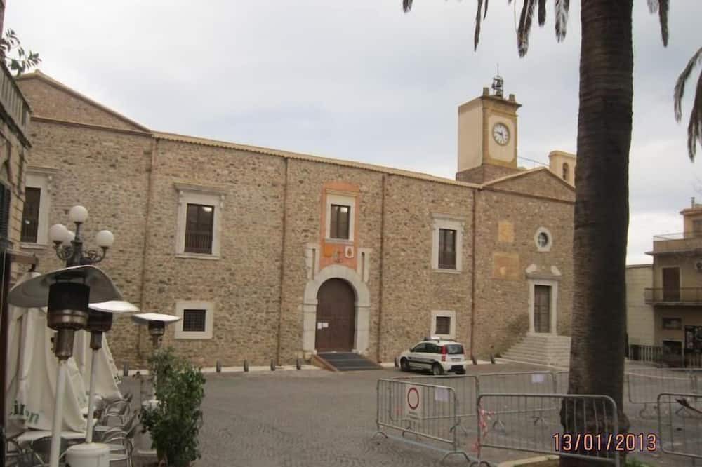 Photo of Outdoor in Iria