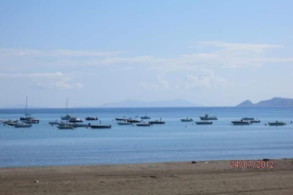 Photo of Others in Iria