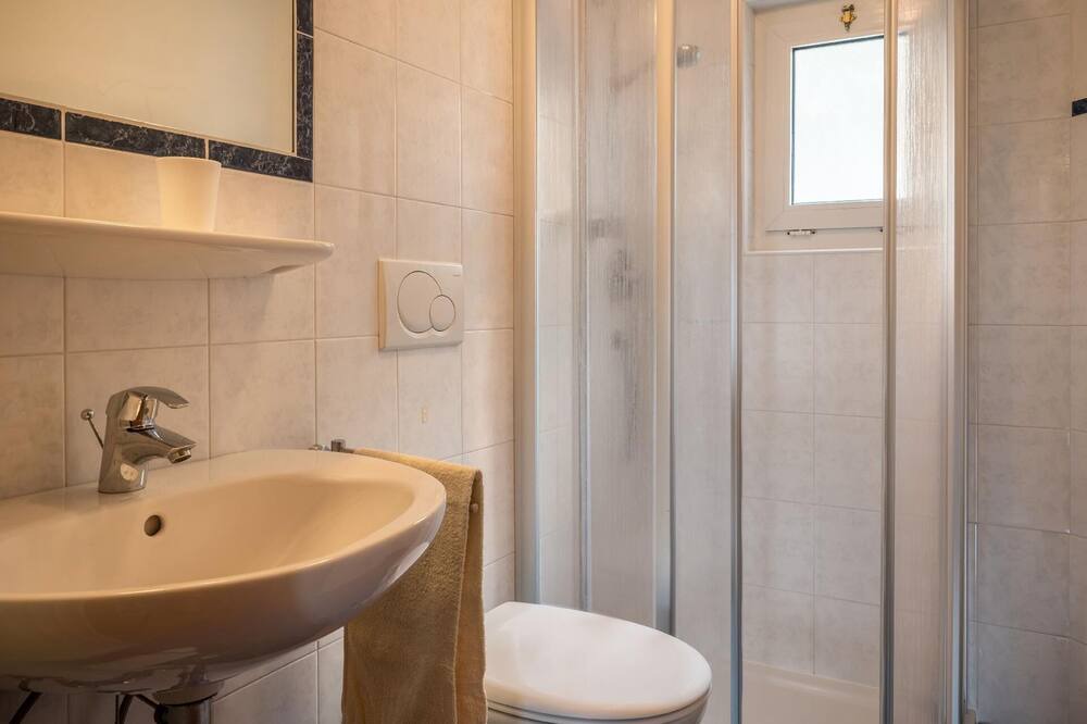 Photo of Bathroom in Maranza