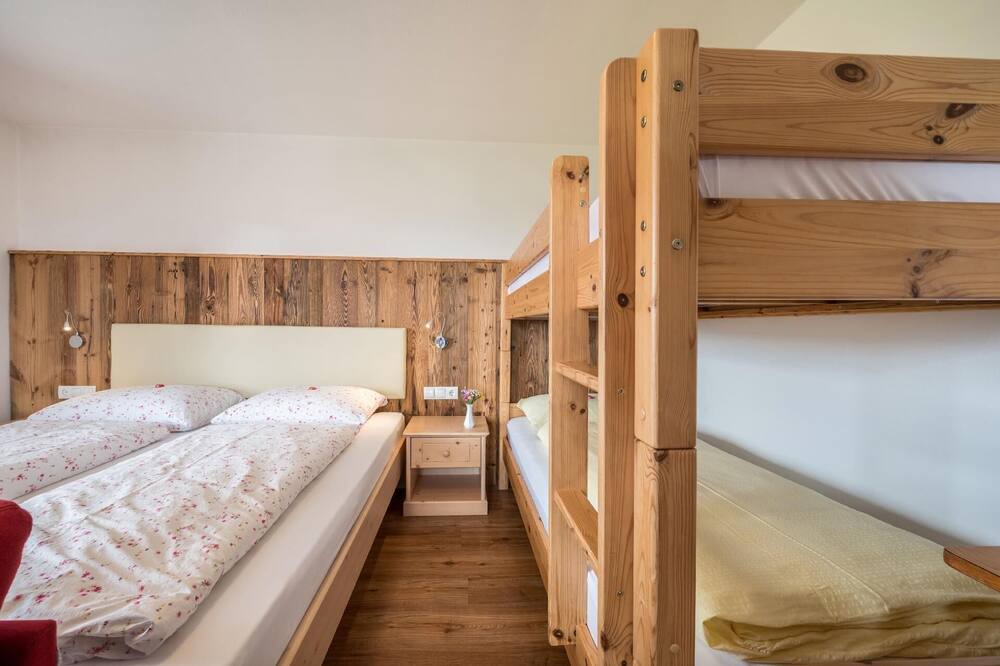 Photo of Bedroom in Maranza