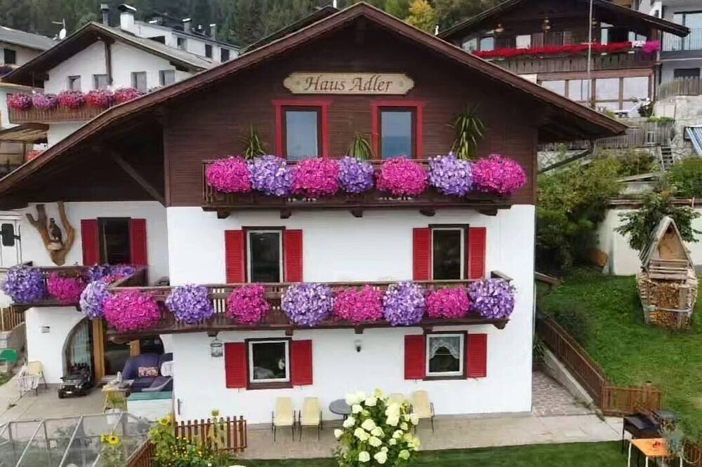 Photo of Outdoor in Maranza
