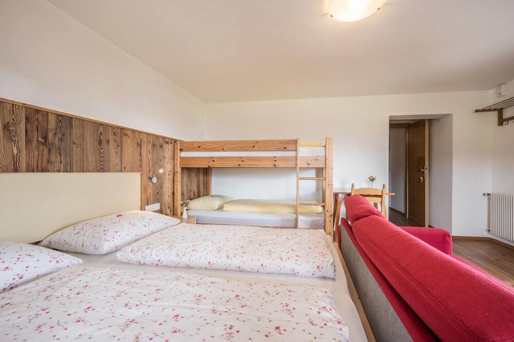 Photo of Bedroom in Maranza