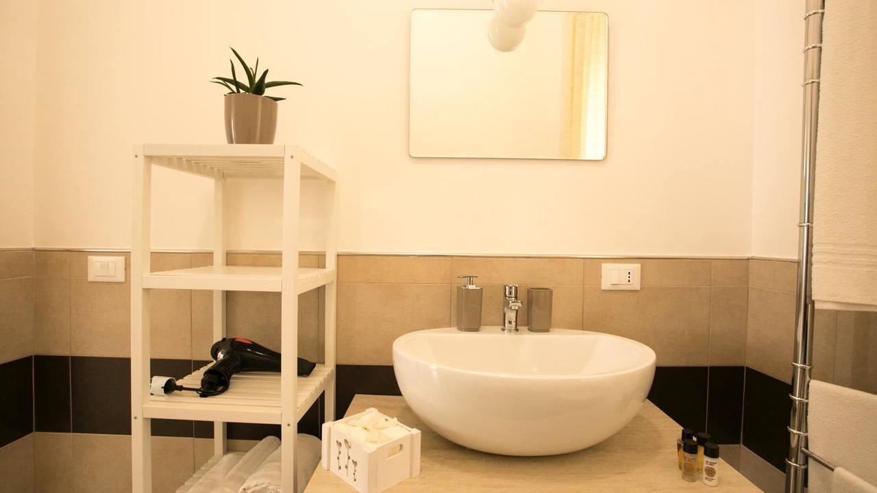 Photo of Bathroom in Marsala
