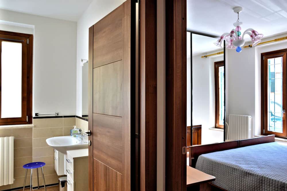 Photo of Bathroom in Morgnaga