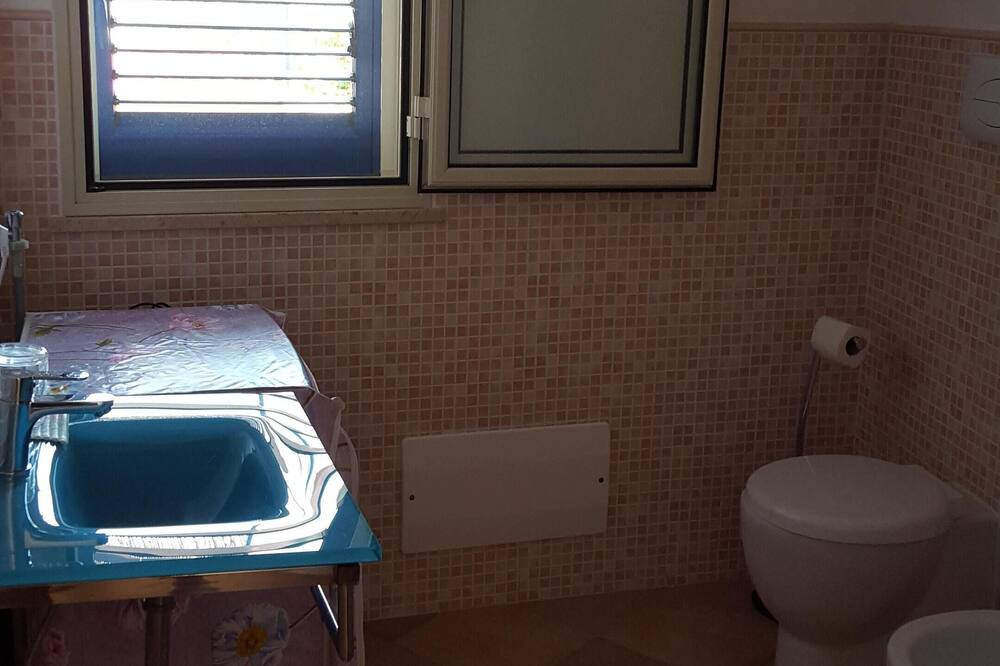 Photo of Bathroom in Favignana