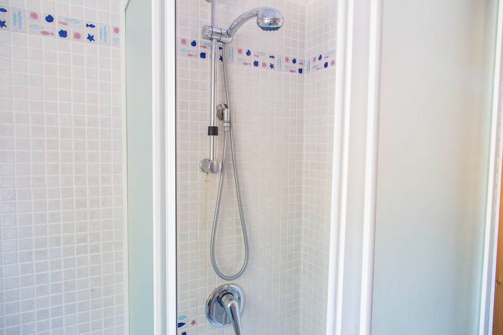 Photo of Bathroom in Ustica