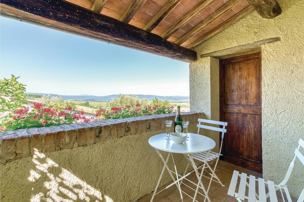 Photo of Bedroom in Monteroni d'Arbia