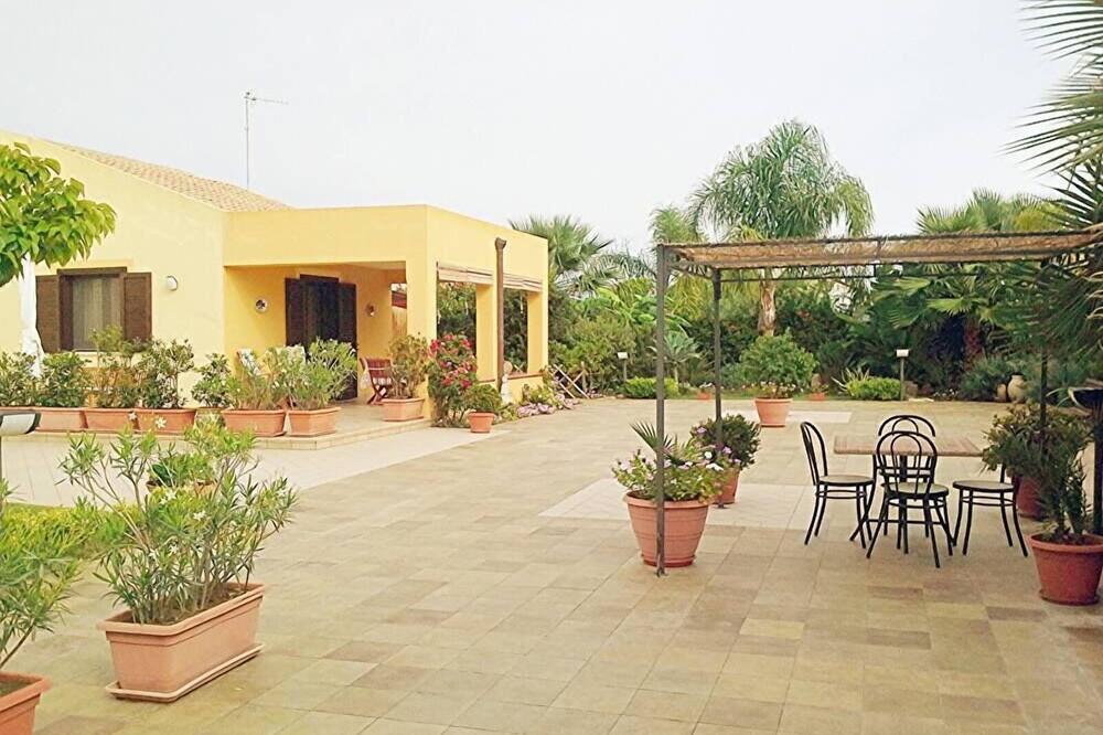 Photo of Patio Balcony in Menfi