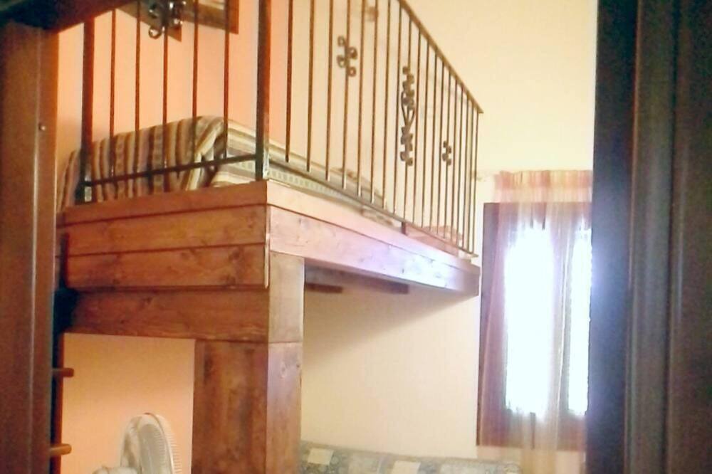 Photo of Bedroom in Menfi