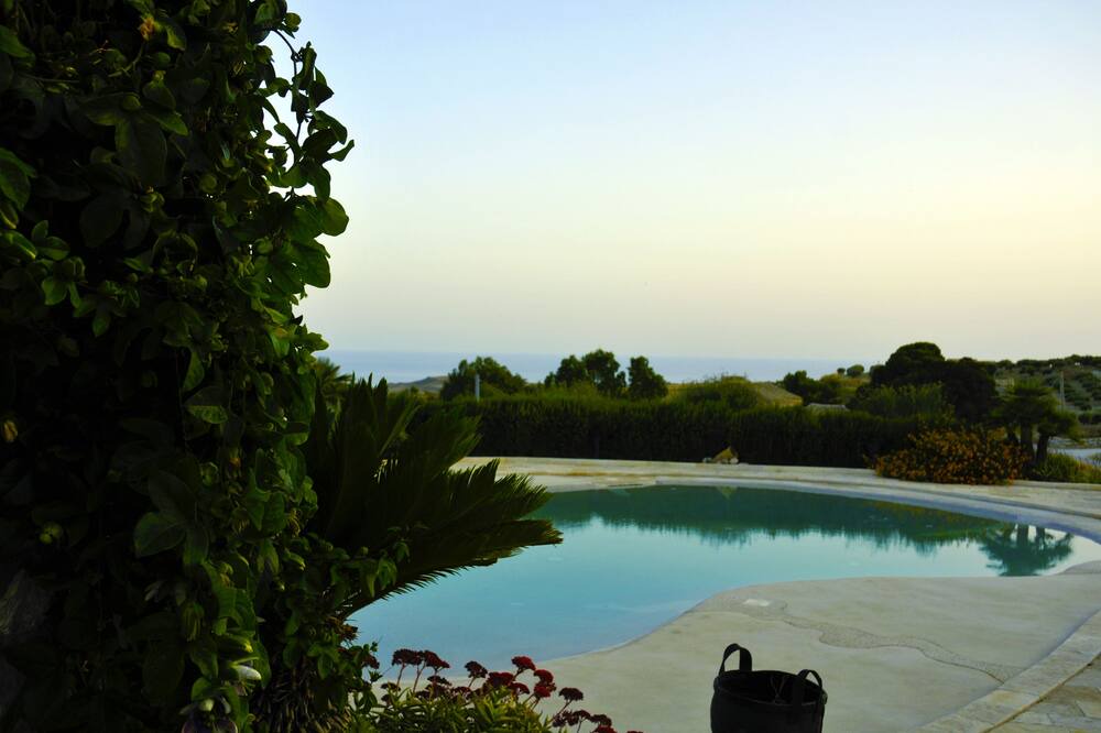 Photo of Outdoor in Realmonte