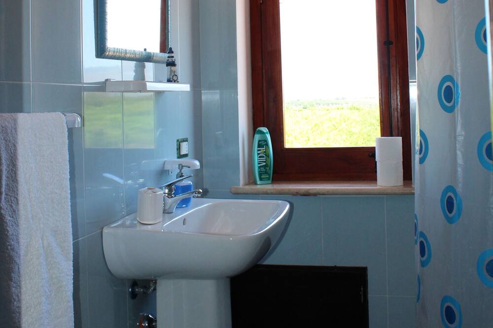 Photo of Bathroom in Partinico