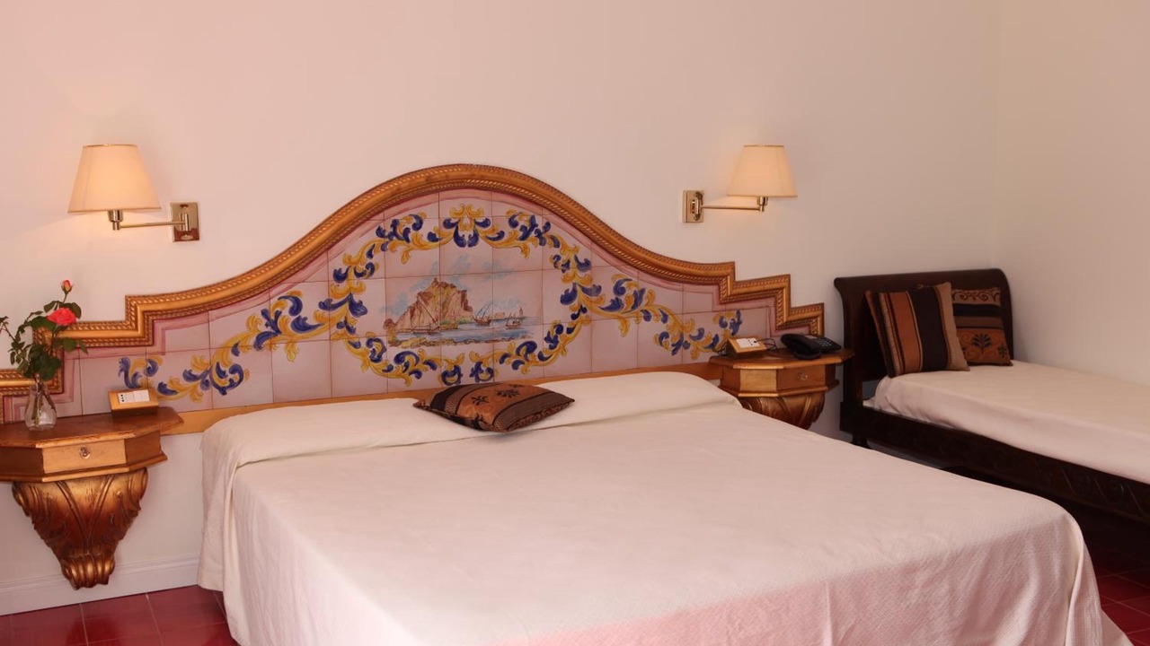 Photo of Bedroom in Scopello