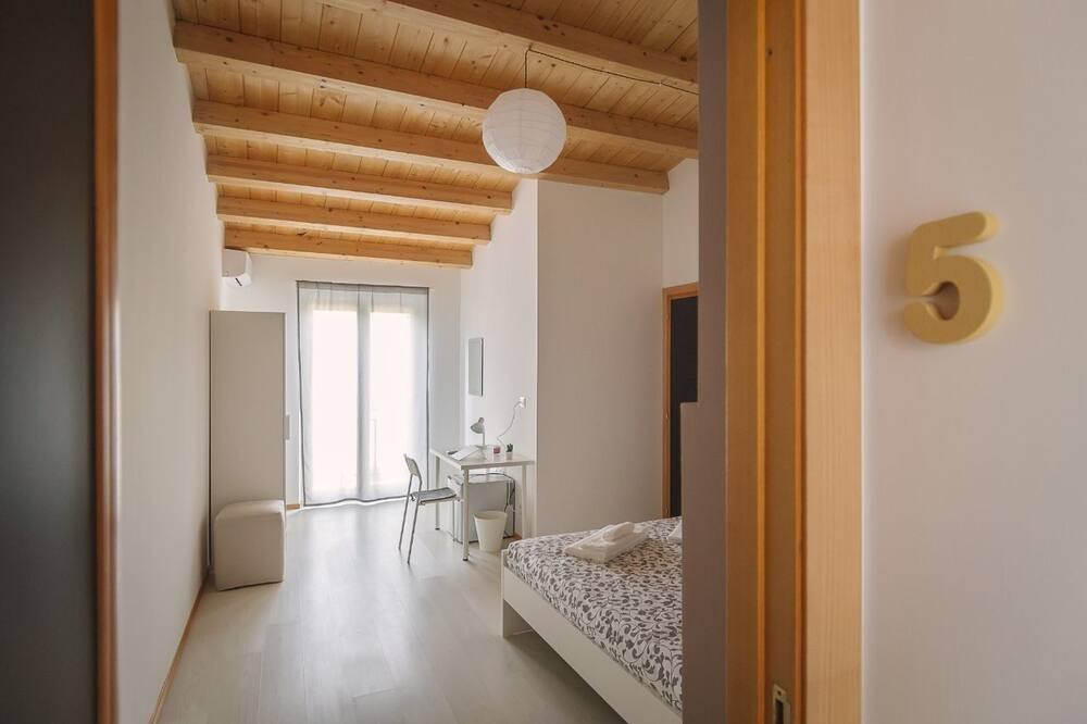 Photo of Bedroom in Canicatti