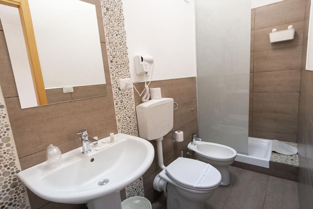 Photo of Bathroom in Canicatti