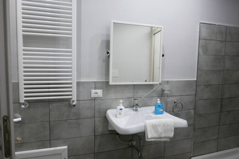 Photo of Bathroom in Monreale