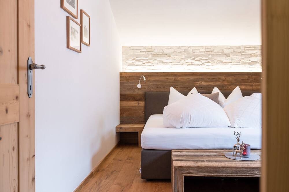 Photo of Bedroom in Monguelfo