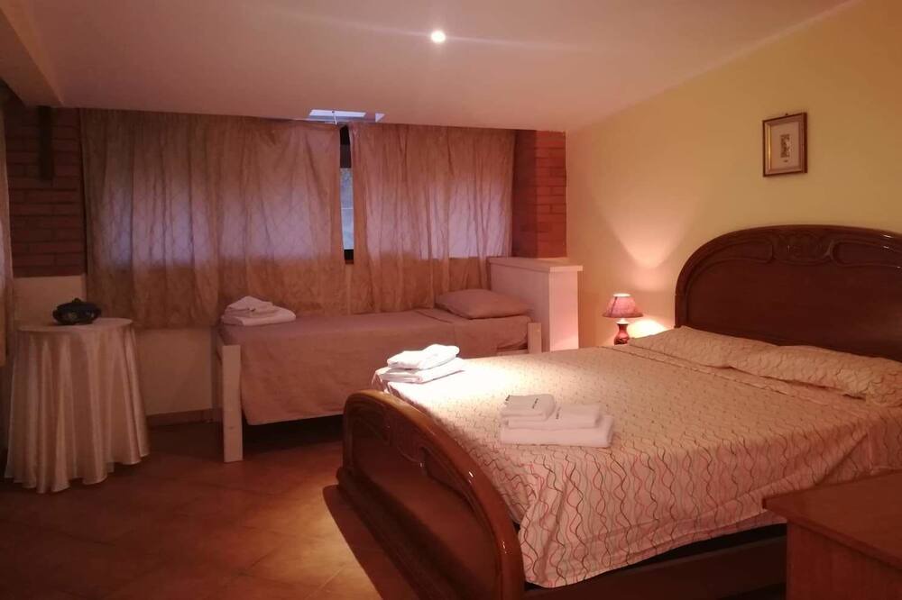 Photo of Bedroom in Trappeto