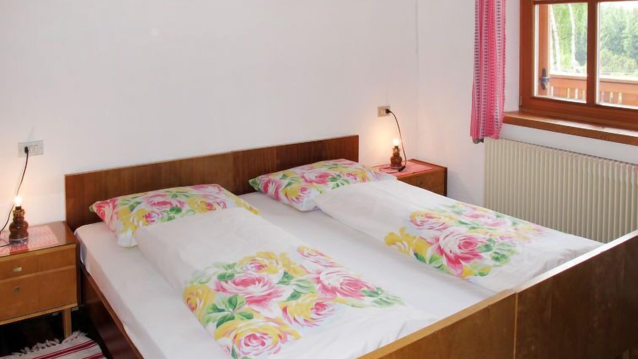 Photo of Bedroom in Nove Case