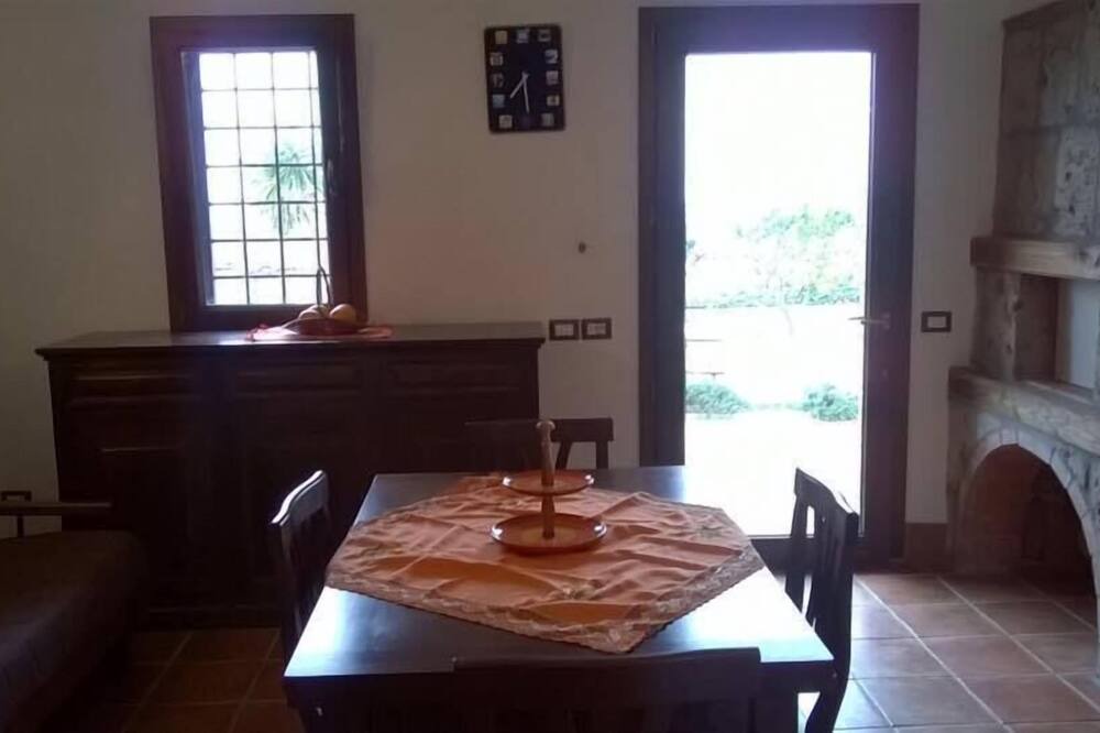 Photo of Livingroom in Borgo Santa Maria