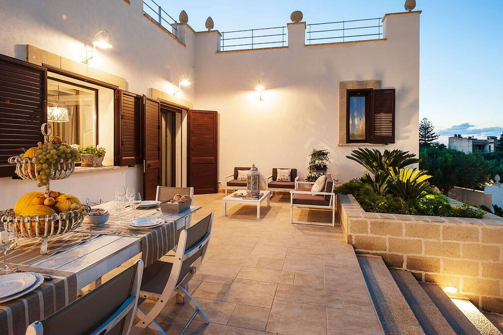 Photo of Patio Balcony in Marausa