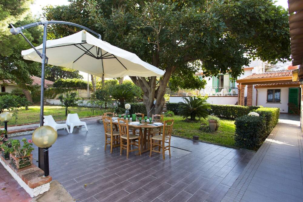Photo of Patio Balcony in Trabia