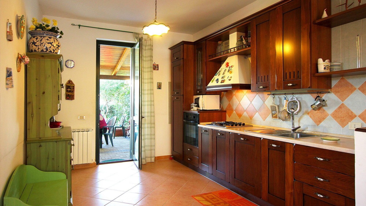 Photo of Kitchen in Contrada Pistavecchia 2