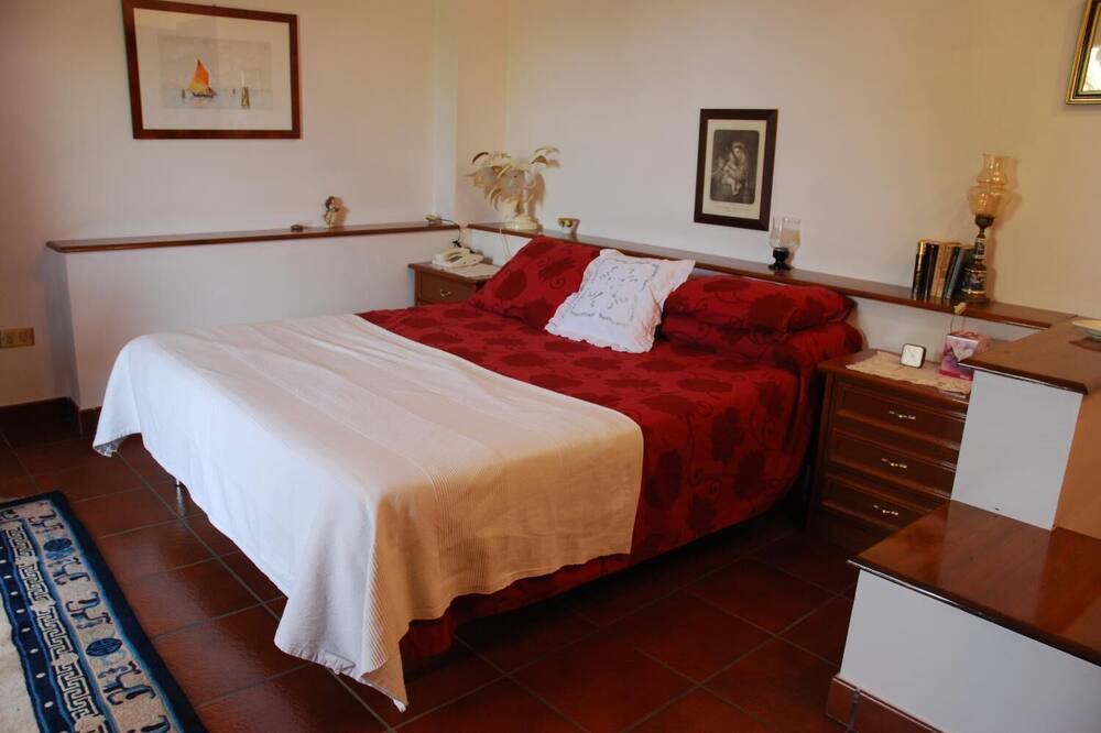 Photo of Bedroom in Licata