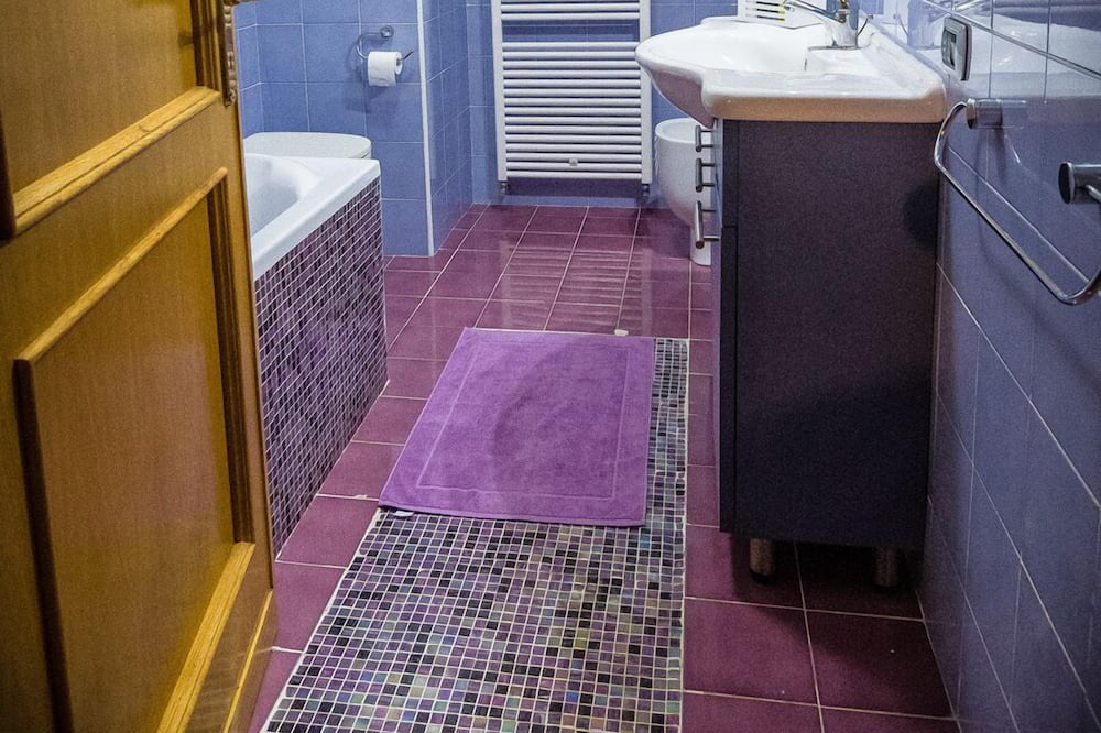 Photo of Bathroom in Giuliano di Roma