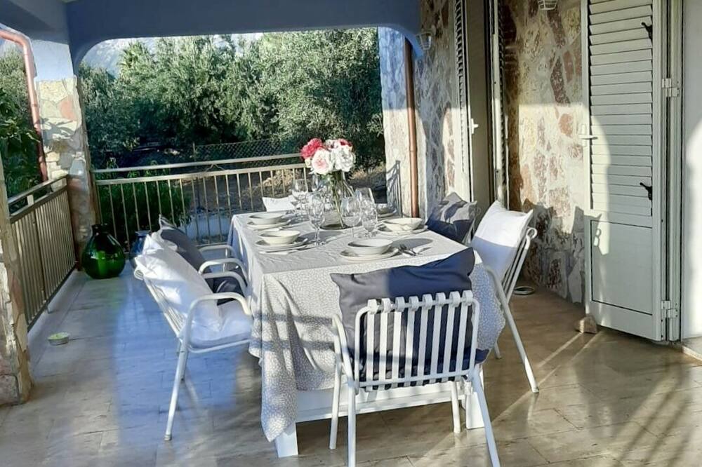 Photo of Patio Balcony in Terrasini
