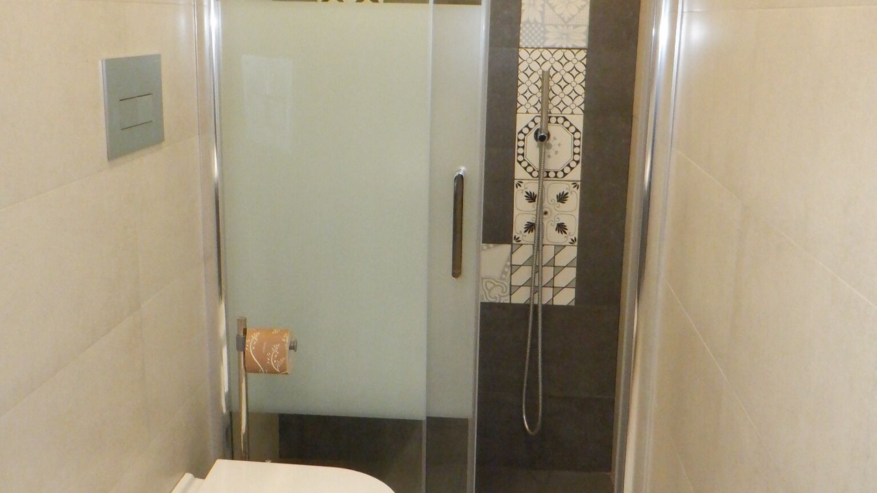 Photo of Bathroom in Patti