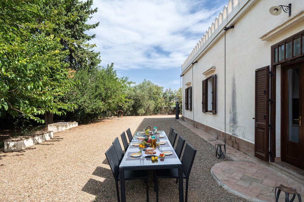 Photo of Patio Balcony in Collesano