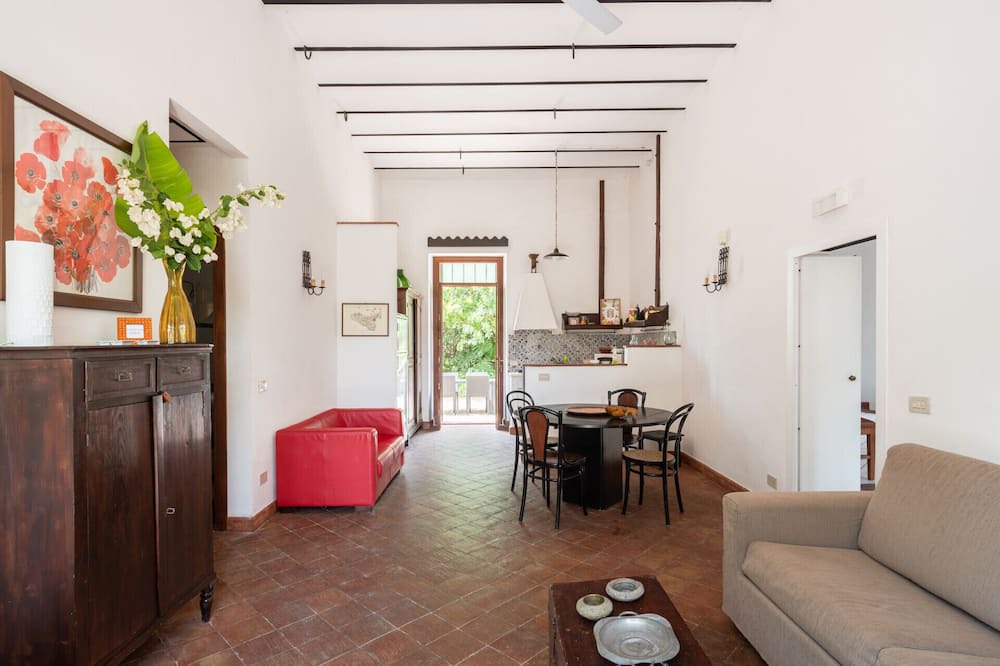 Photo of Livingroom in Collesano