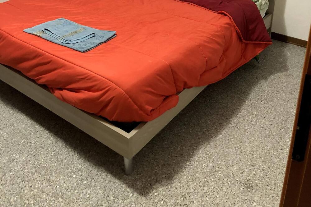 Photo of Bedroom in Latina