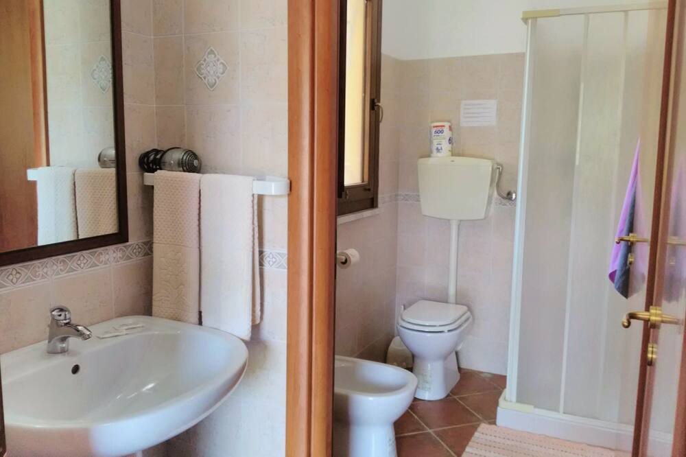 Photo of Bathroom in Castelbuono