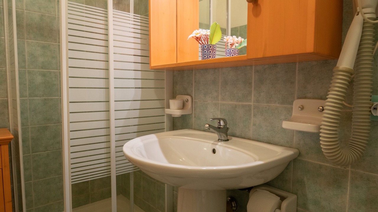 Photo of Bathroom in Ustica