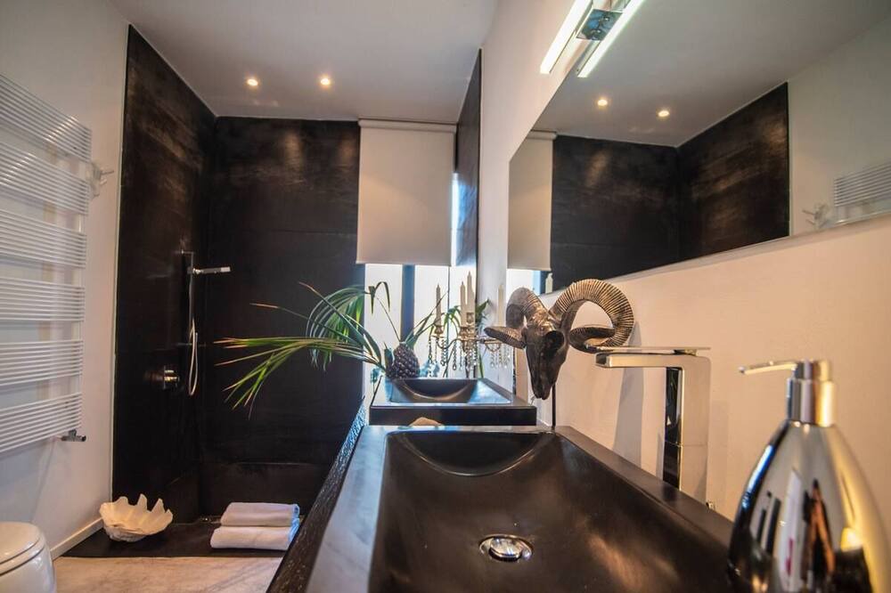 Photo of Bathroom in Cinisi