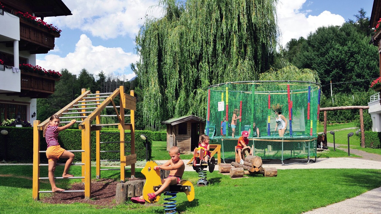 Photo of Outdoor in Naz Sciaves