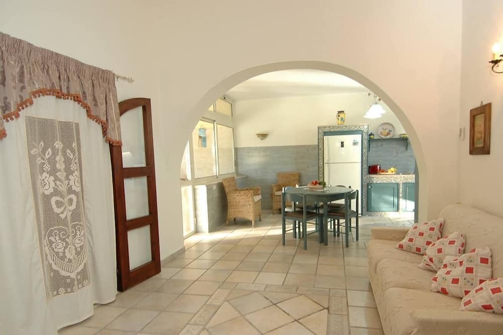 Photo of Livingroom in Trappeto