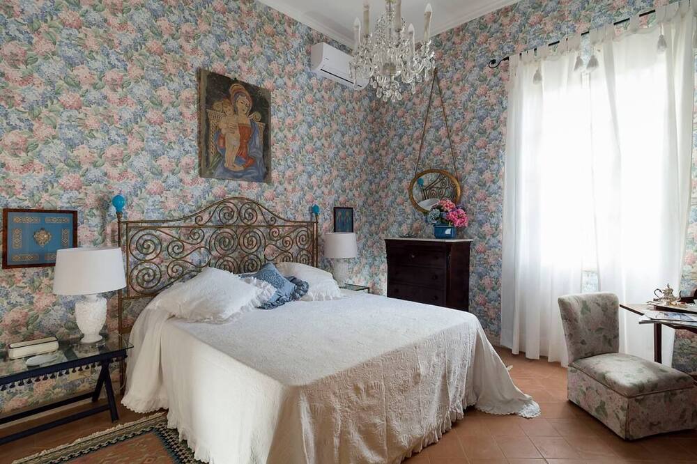 Photo of Bedroom in Salemi