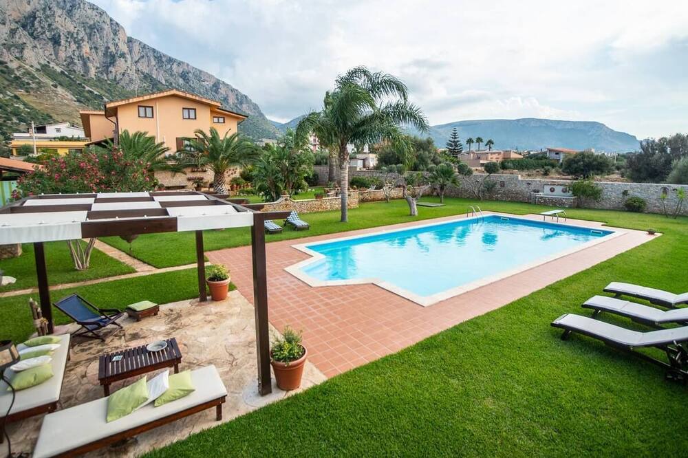 Photo of Outdoor in Cinisi