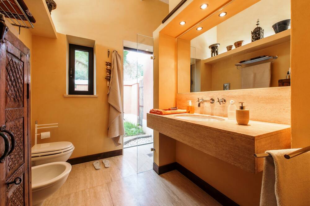 Photo of Bathroom in Castelvetrano