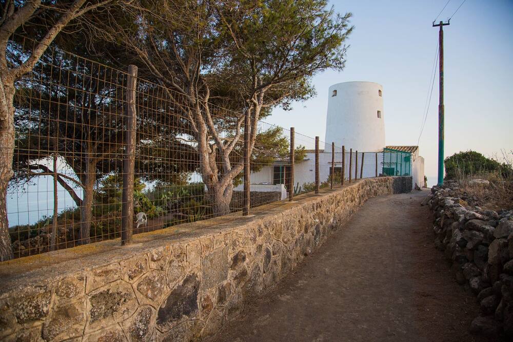 Photo of Others in Ustica
