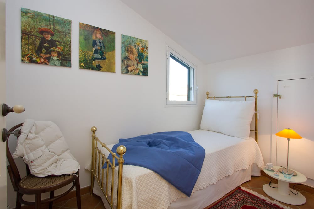 Photo of Bedroom in Salinella