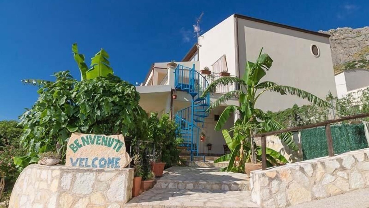 Photo of Outdoor in Macari