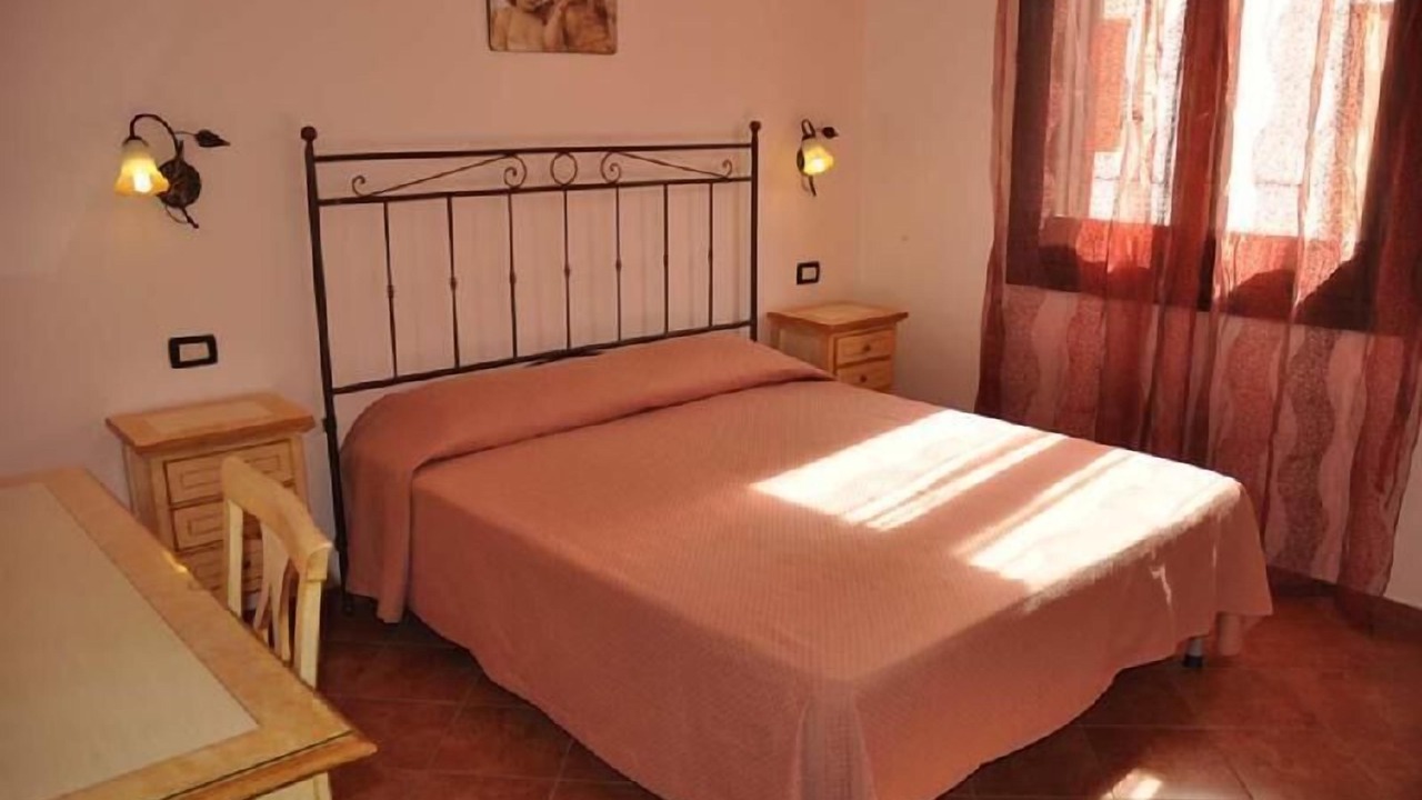 Photo of Bedroom in Macari
