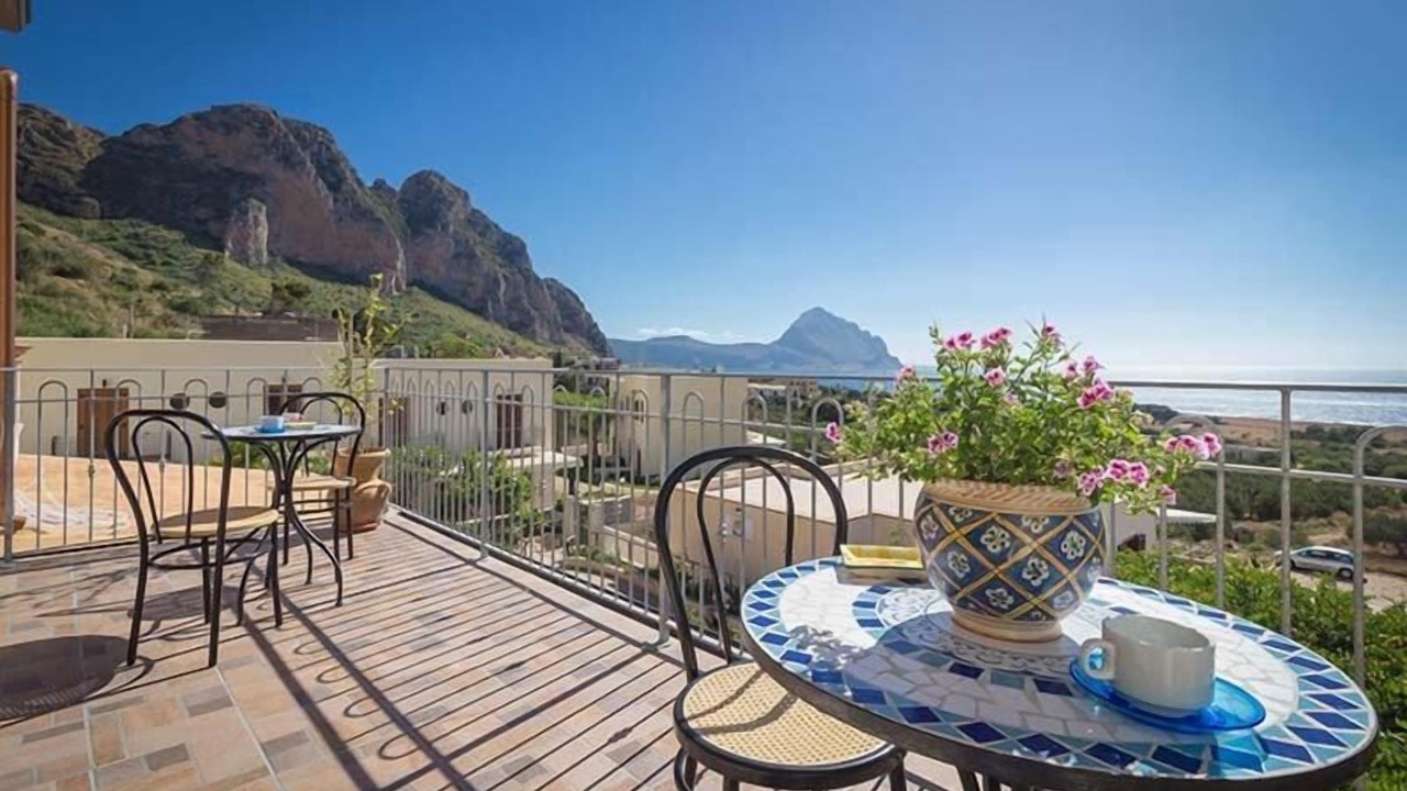 Photo of Patio Balcony in Macari