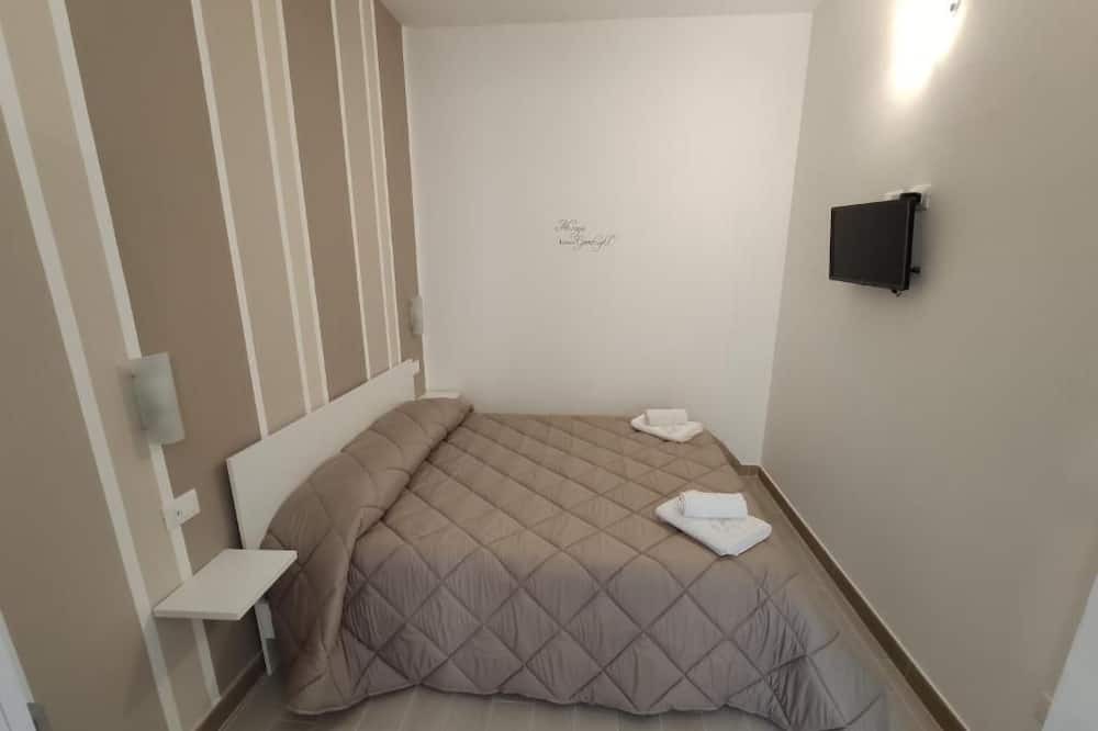 Photo of Bedroom in Campofelice di Roccella