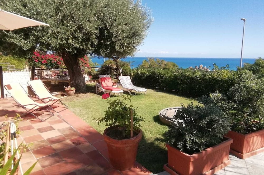 Photo of Outdoor in Cefalu