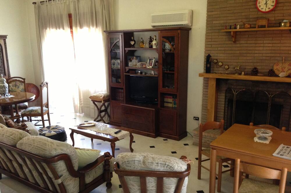 Photo of Bedroom in Frattocchie