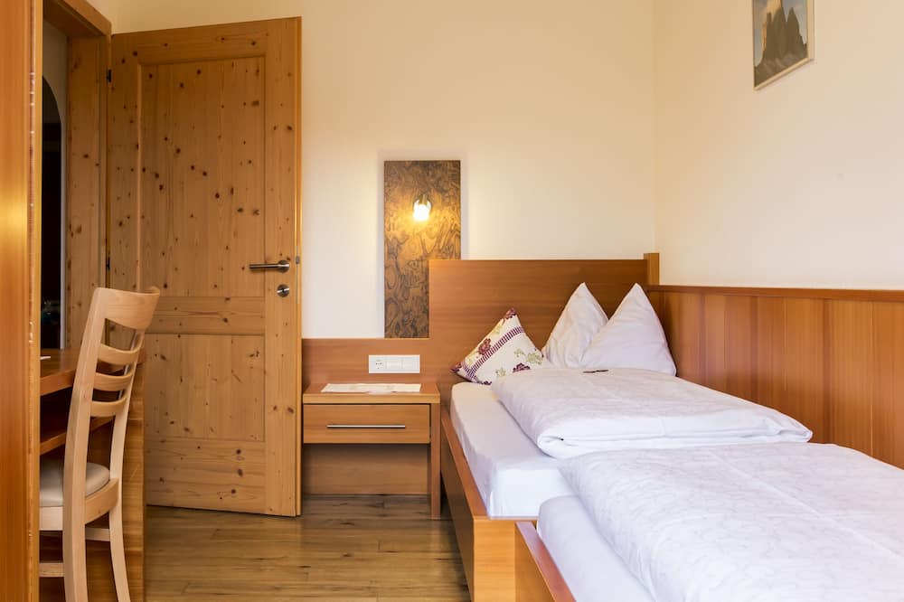 Photo of Bedroom in Monguelfo